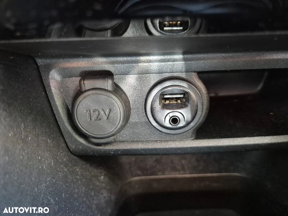 Peugeot 2008 1.2 PureTech Turbo EAT6 S&S Allure - 14