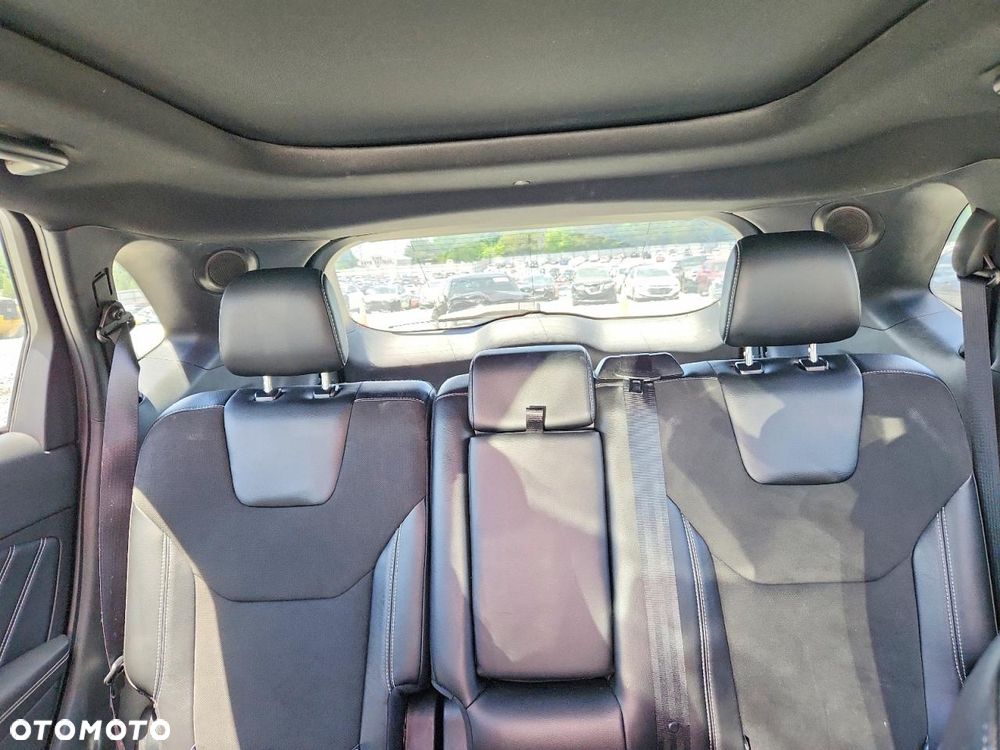 Ford Edge - 11