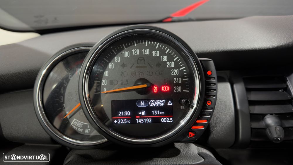 MINI 3 Portas One - 16