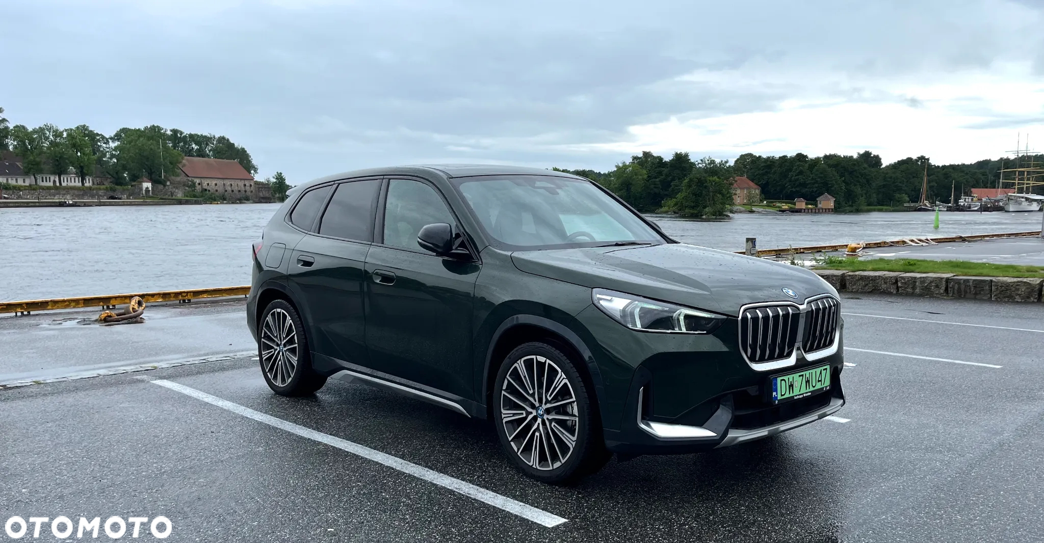 BMW iX1 xDrive30 66.5kWh xLine - 23