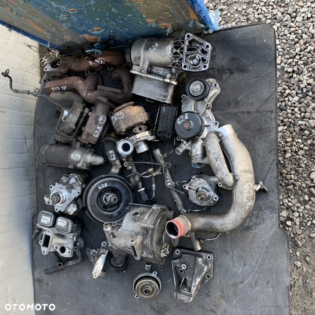 MERCEDES silnik 4,0 cdi 400 OM 628 głowica  misa  blok turbo dolot wiązka kolektor listwa - 11