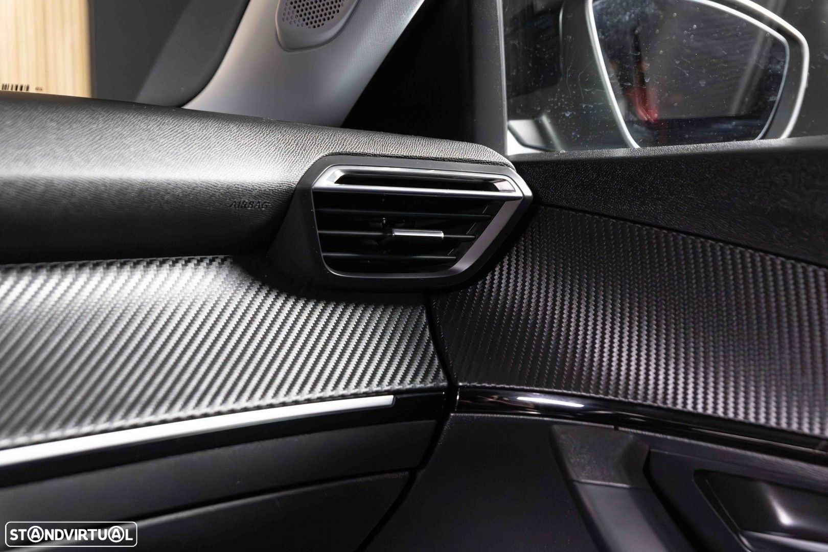 Peugeot 2008 1.2 PureTech Allure Pack EAT8 - 13