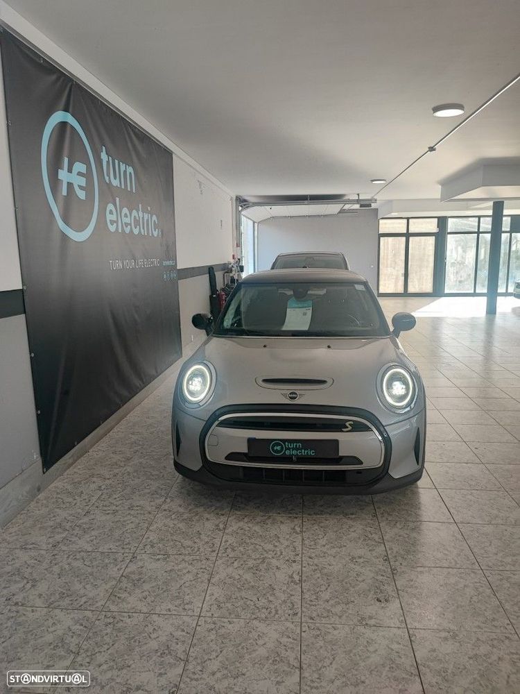 MINI 3 Portas Cooper SE - 4