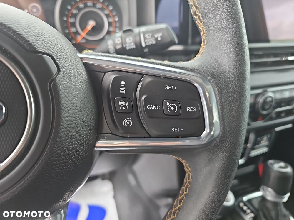Jeep Wrangler Unlimited GME 2.0 Turbo Sahara - 18