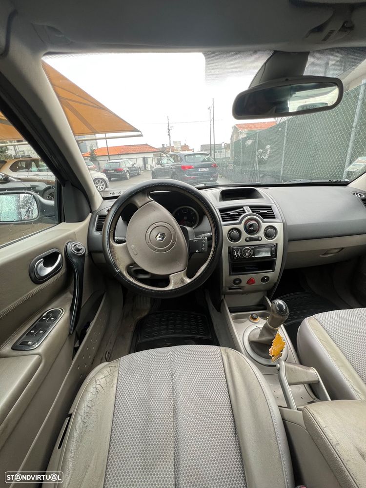 Renault Mégane Break 1.5 dCi Confort - 3