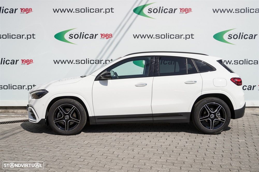 Mercedes-Benz GLA 180 d AMG Line - 12