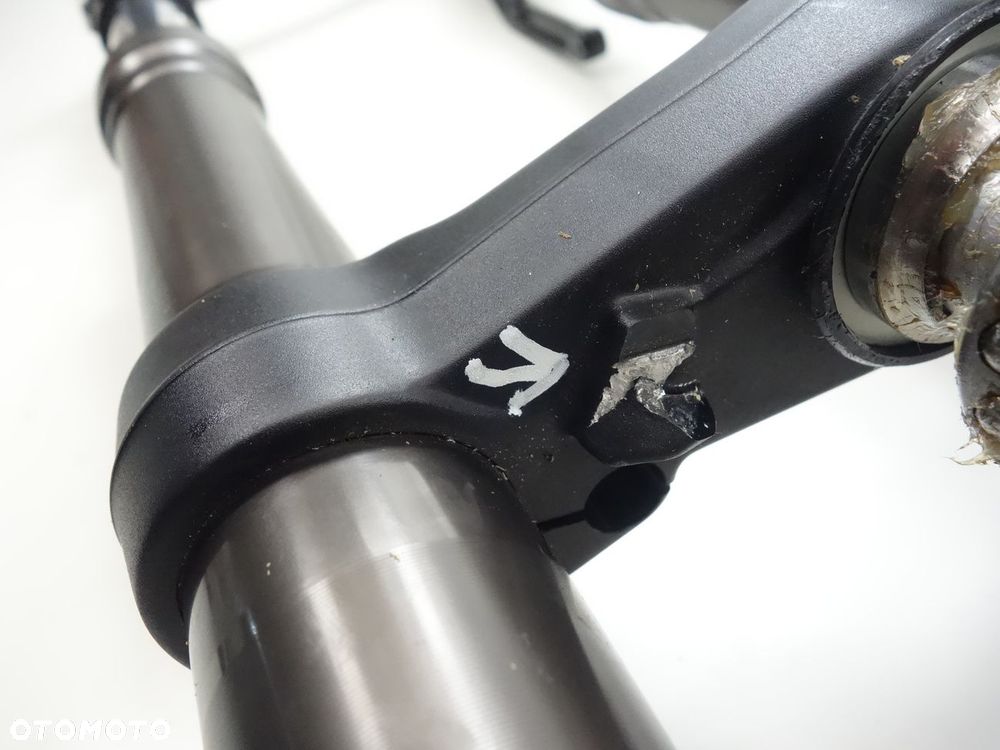 Zawieszenie przód lagi komplet Triumph Street Triple 765 23+ - 3