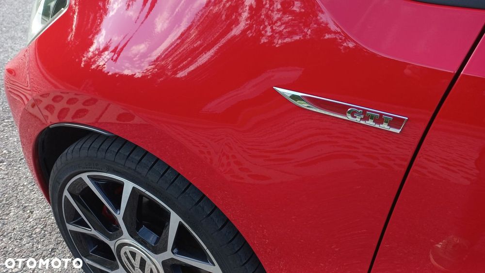 Volkswagen up! GTI - 9
