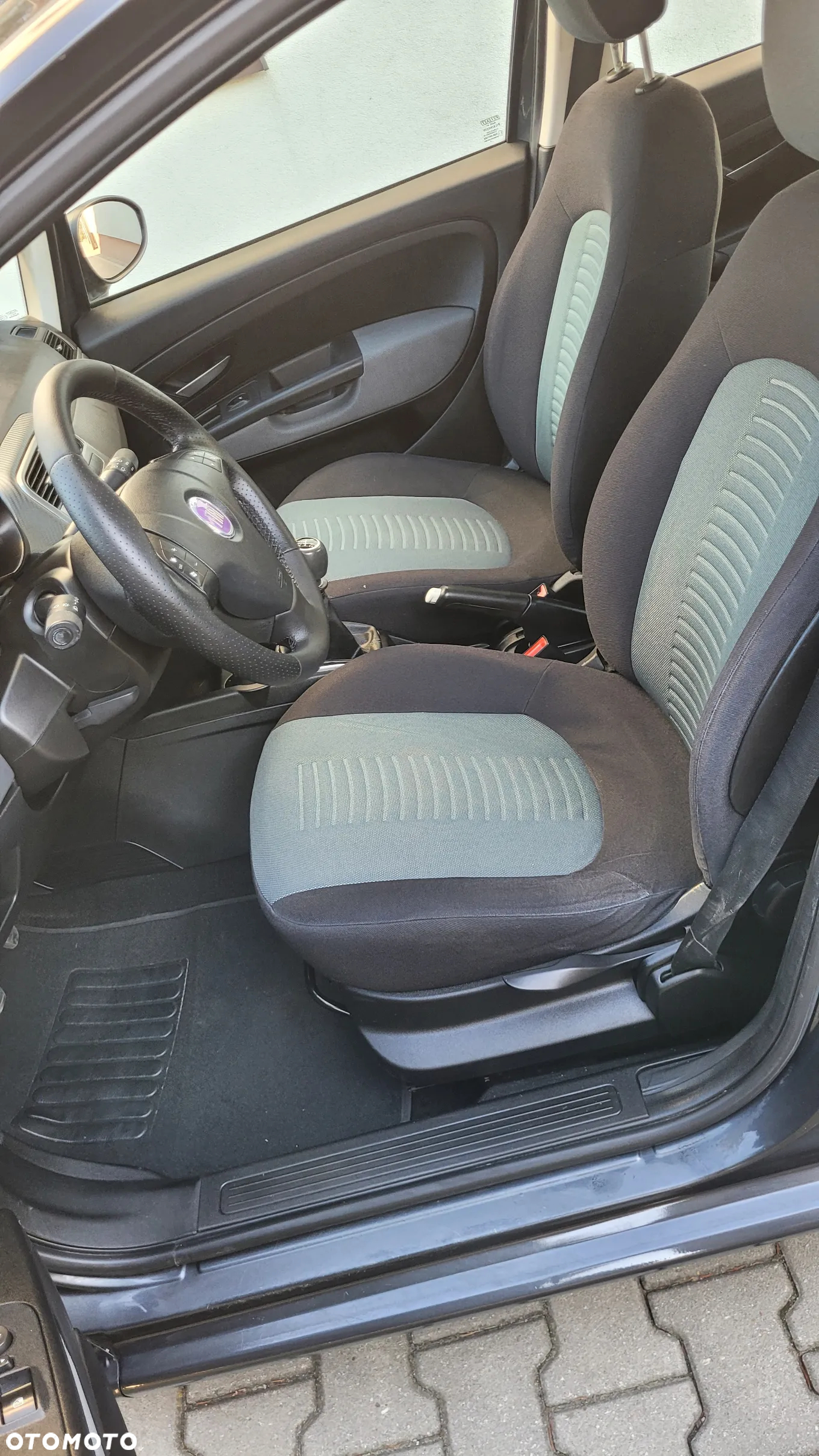 Fiat Grande Punto - 31