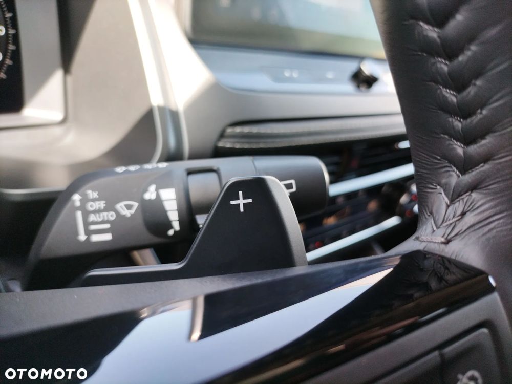 Nissan Qashqai 1.3 DIG-T MHEV N-Connecta Xtronic - 20