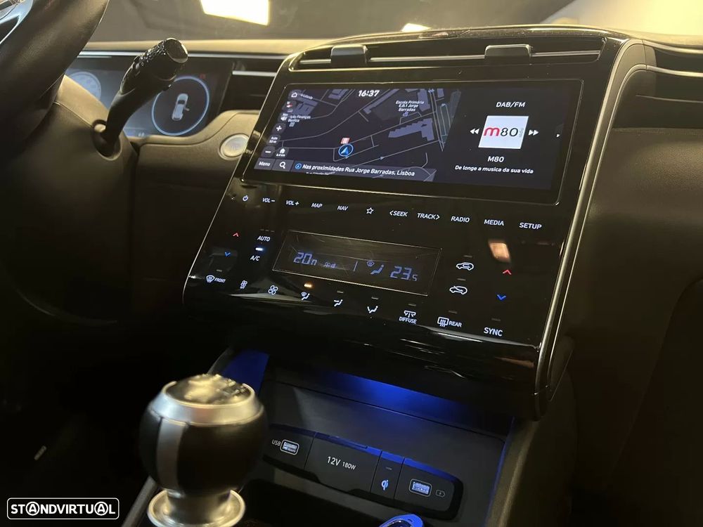 Hyundai Tucson 1.6 CRDi Premium - 11