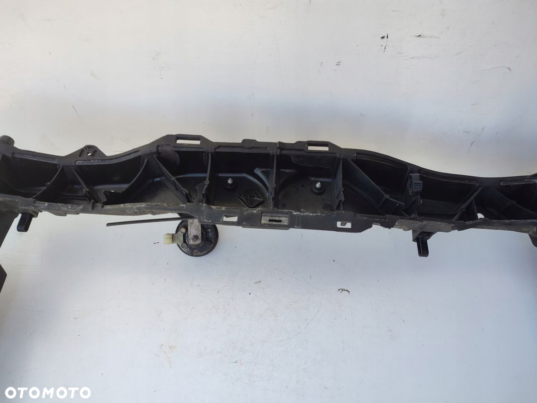 Pas przedni MERCEDES CITAN W415 KANGOO III 8201130847M - 7