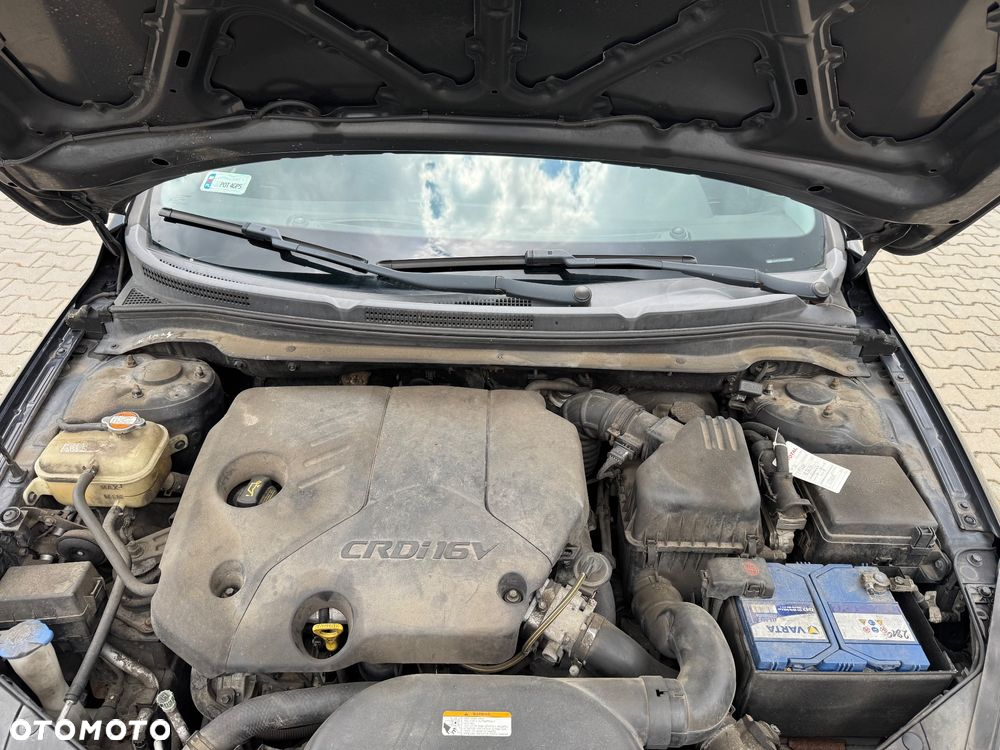 Kia Ceed 1.6 CRDi 90 Vision - 9