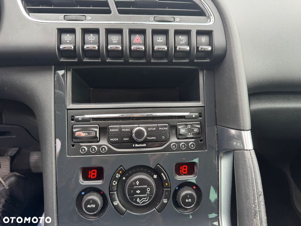 Peugeot 3008 HDi FAP 150 Business-Line - 16
