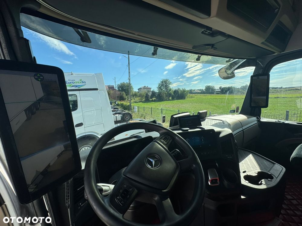 Mercedes-Benz Actros 1845 - 11