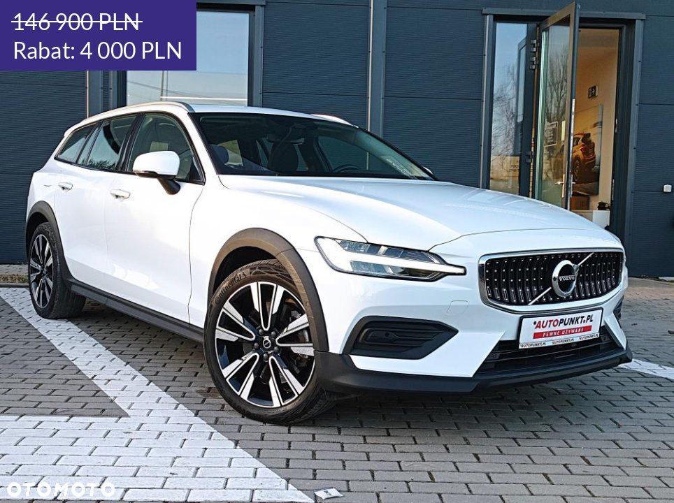Volvo V60 Cross Country - 6
