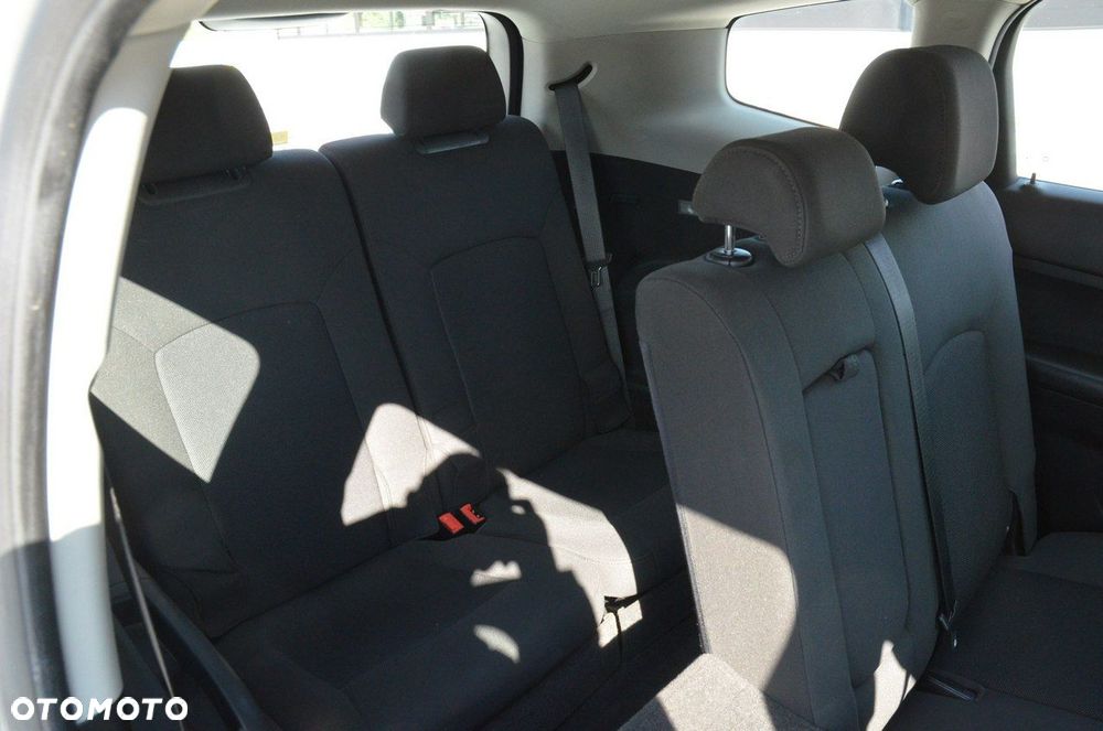 Chevrolet Orlando - 28