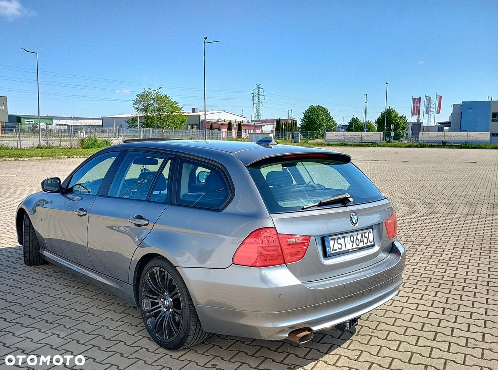 BMW Seria 3 318d Luxury Line - 6
