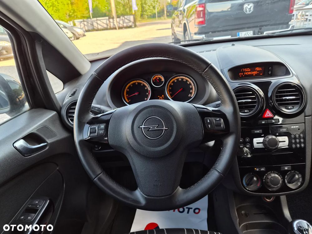 Opel Corsa - 18