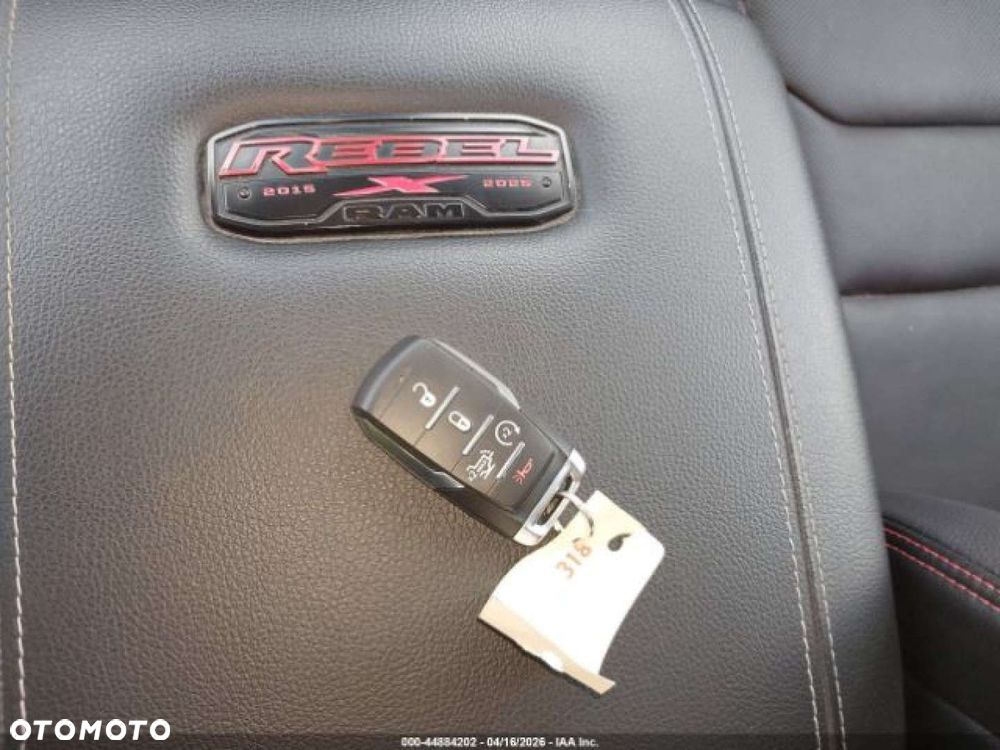 RAM 1500 - 13