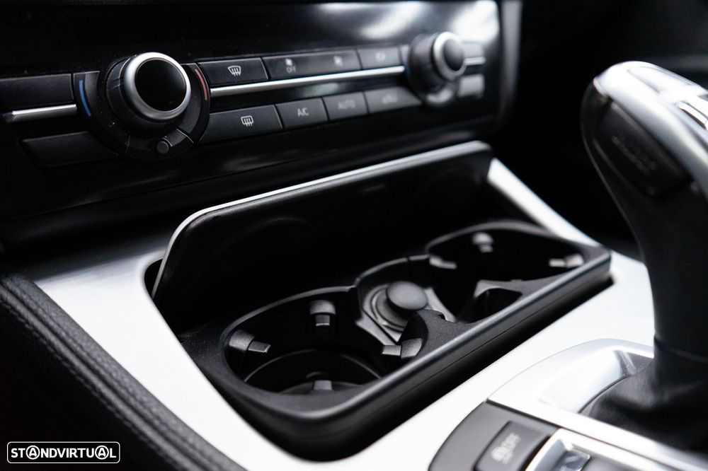 BMW 525 d Pack M Auto - 28