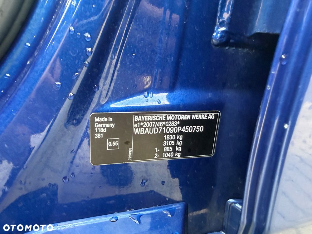BMW Seria 1 118d - 23