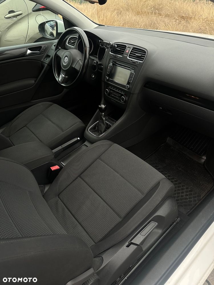 Volkswagen Golf 1.6 Comfortline - 10