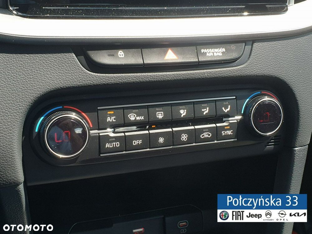 Kia Ceed - 23