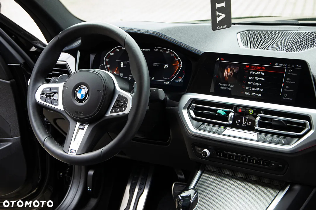 BMW Seria 3 - 37