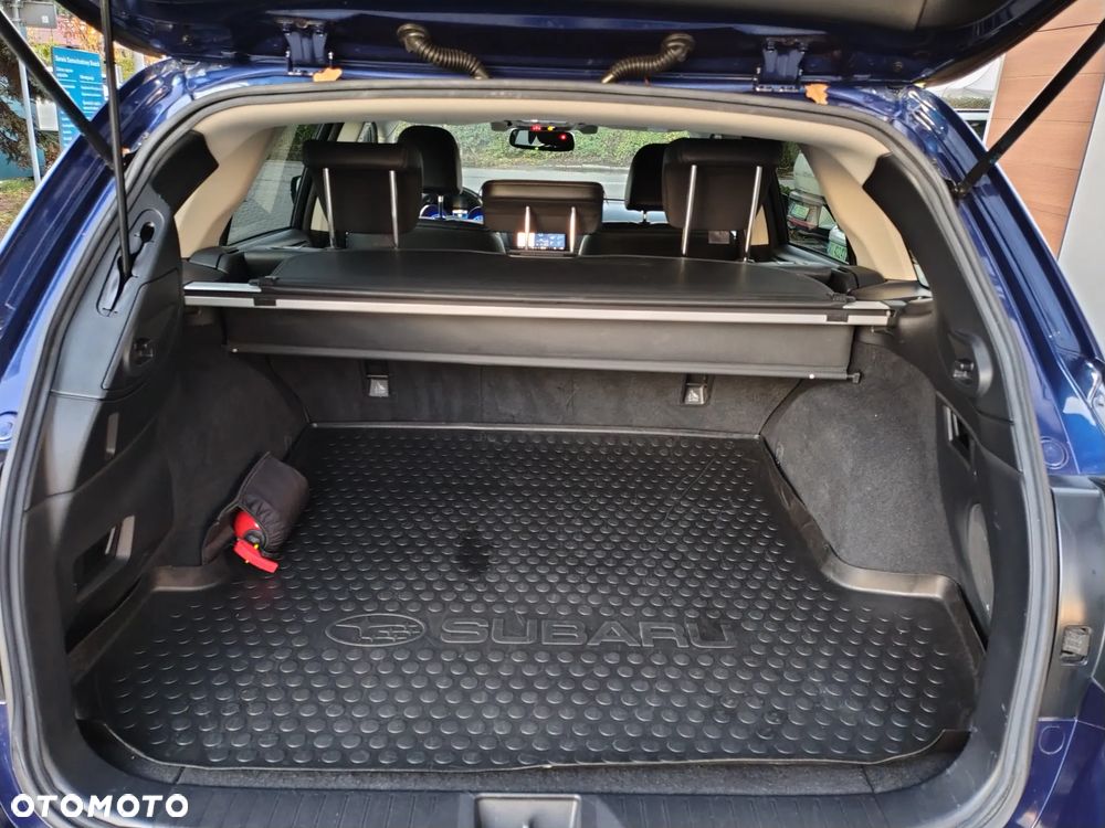 Subaru Outback 2.5i Exclusive - 19
