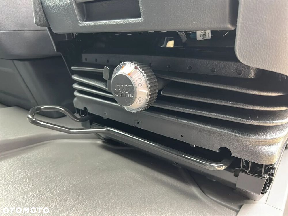 Volkswagen Crafter 35 WYWROTKA AUTOMAT/7os./Podw. Kabina L4, 2.0BiTDI 163 KM ,r.o. 4490 mm - 37