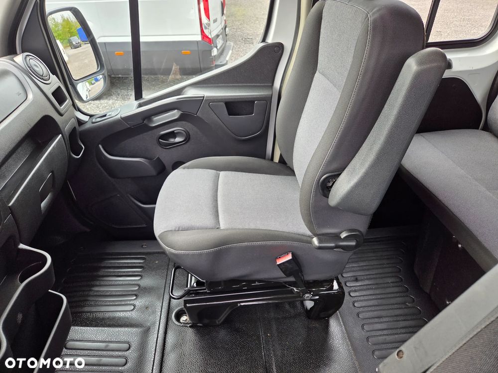 Renault Master - 19
