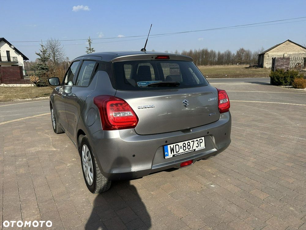 Suzuki Swift - 7