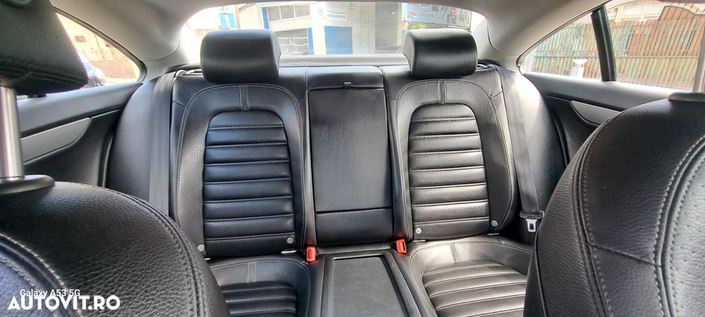 Volkswagen Passat CC - 22