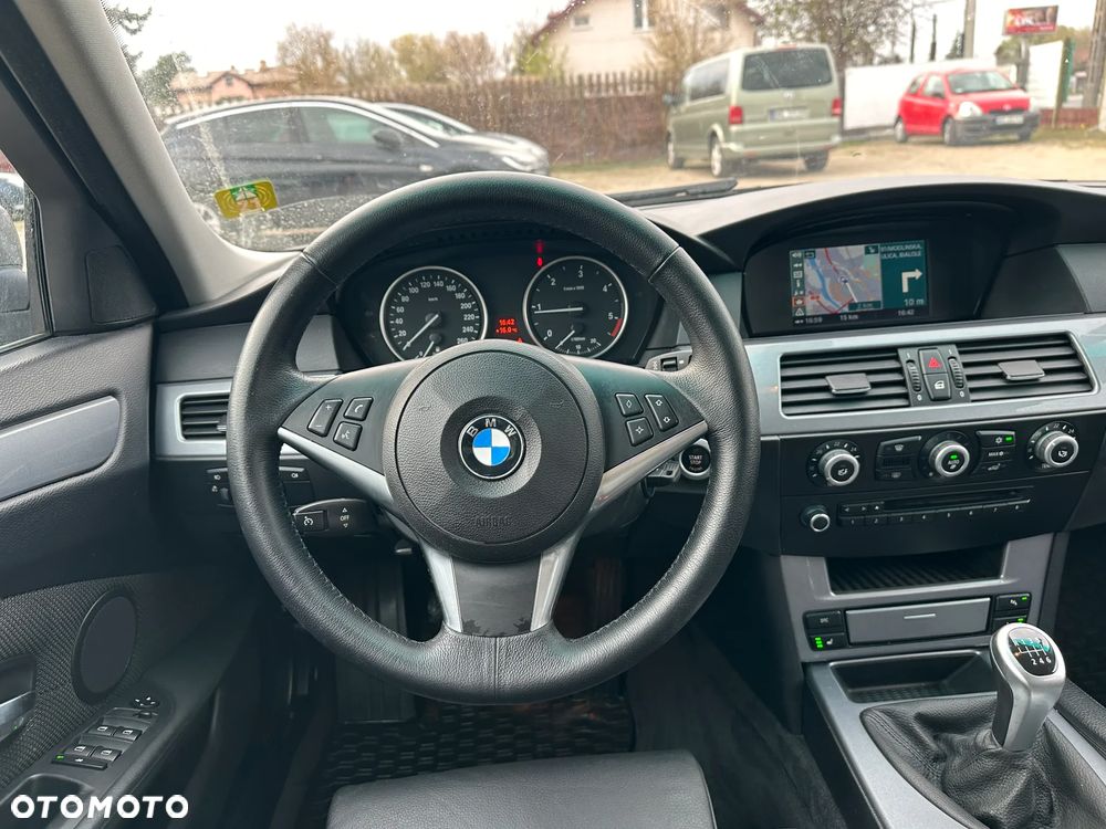 BMW Seria 5 - 16
