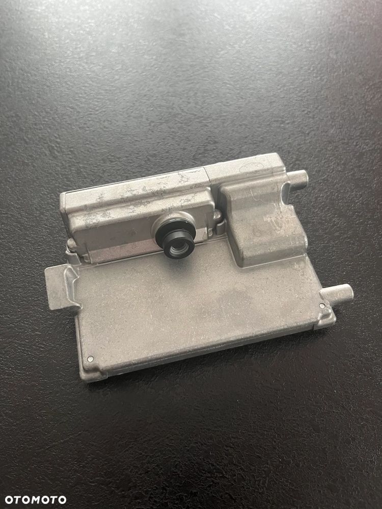 KAMERA ASYSTENT PASA RUCHU 2Q0980653H - 1