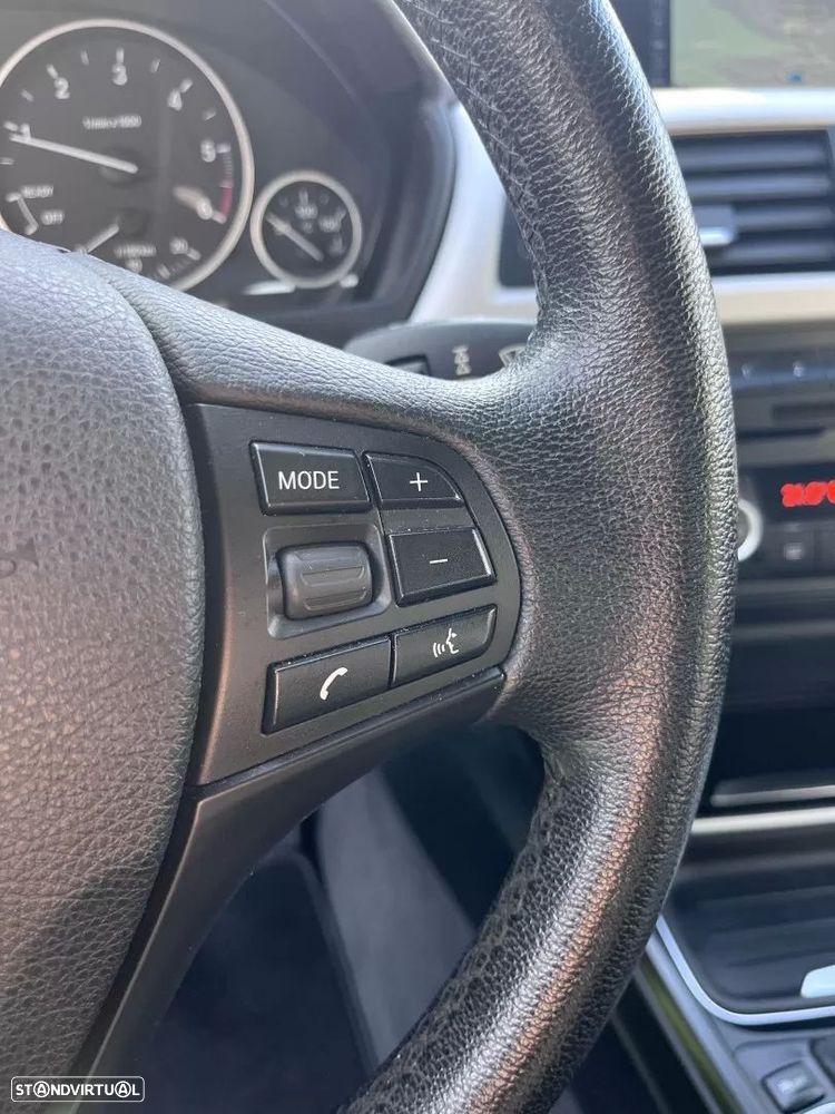 BMW 320 d Touring Sport Line - 38