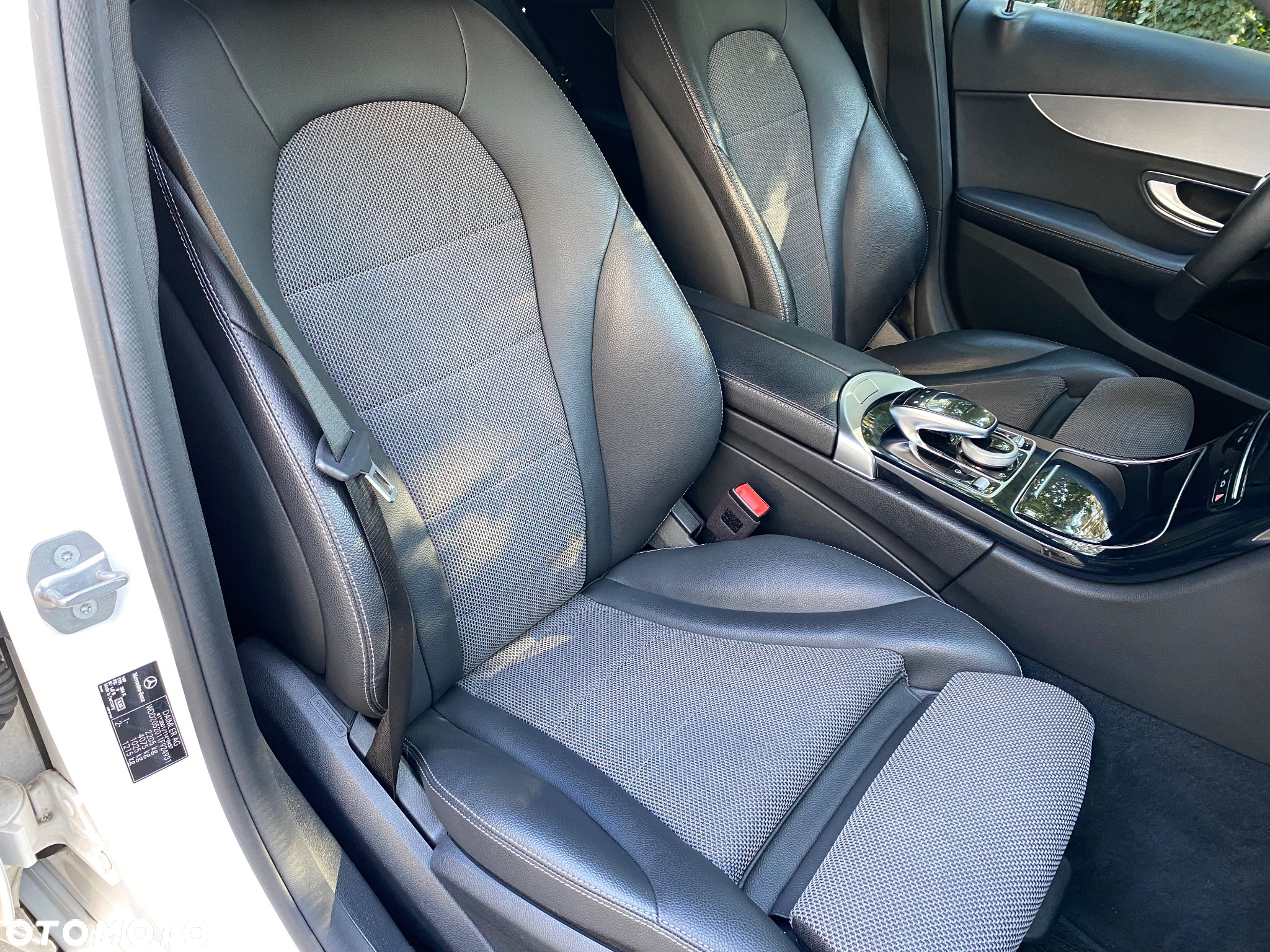 Mercedes-Benz Klasa C 200 d T 9G-TRONIC Avantgarde - 23