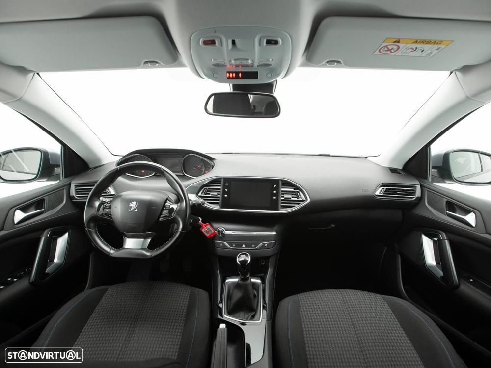 Peugeot 308 1.2 PureTech Style - 6
