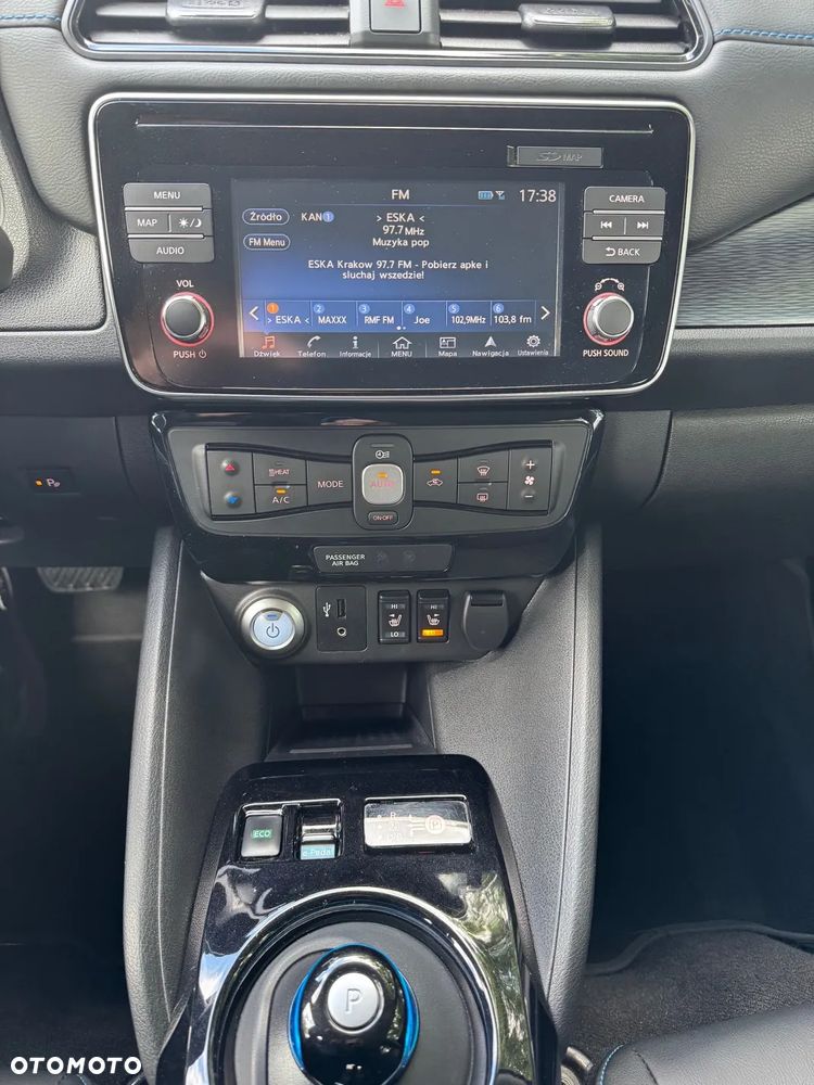 Nissan Leaf 40kWh N-Connecta - 4