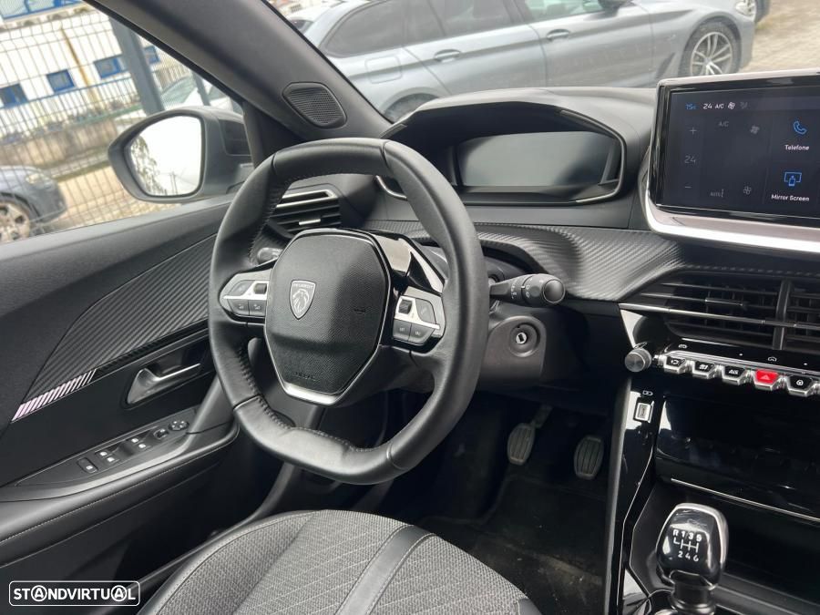 Peugeot 2008 1.2 PureTech Allure - 7
