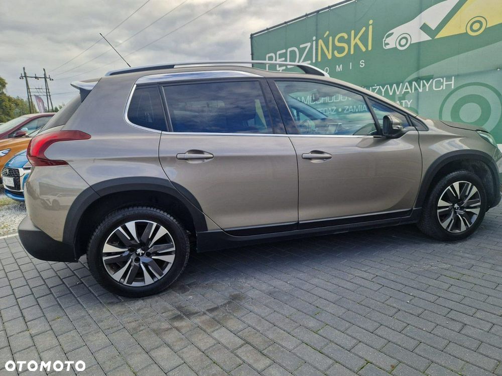 Peugeot 2008 PureTech 110 GPF Stop&Start EAT6 Allure - 5