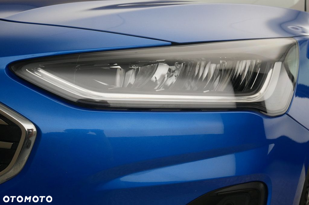 Ford Focus 1.0 EcoBoost Titanium - 13