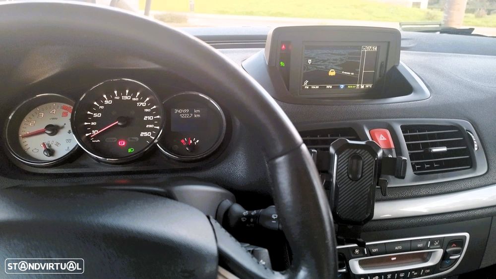 Renault Mégane Coupe 1.5 dCi GT Line - 8