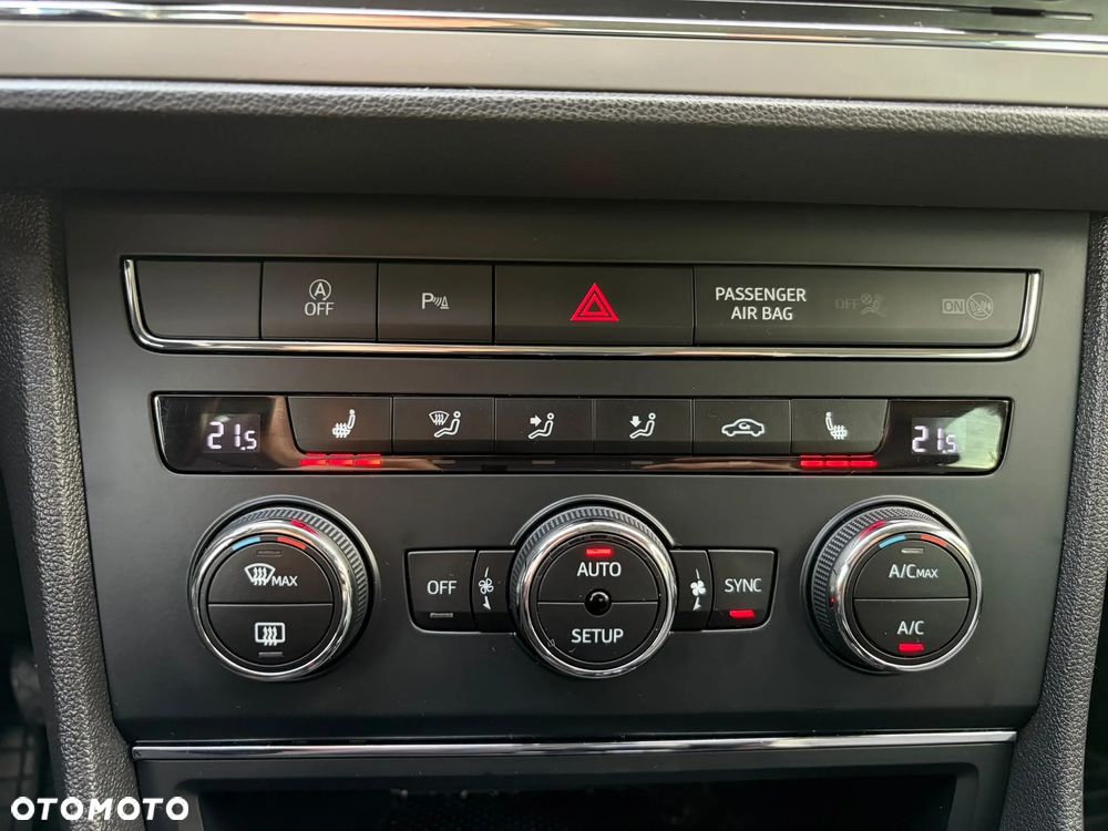 Seat Leon Sportstourer 2.0 TDI Start&Stop 4Drive X-Perience - 10