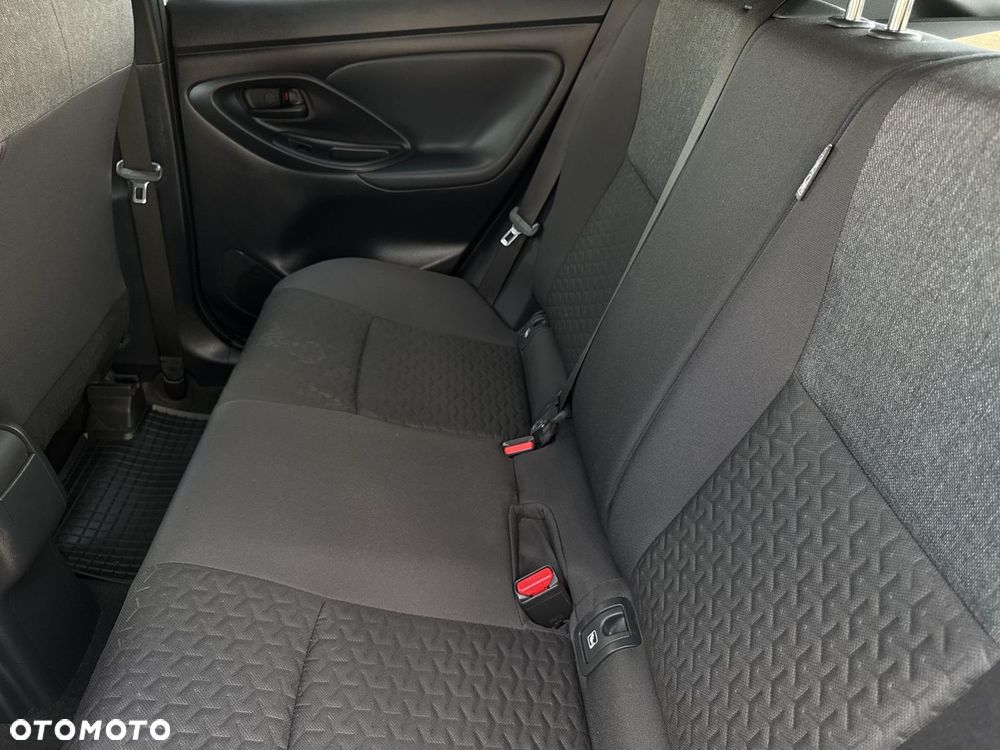 Toyota Yaris Cross - 13