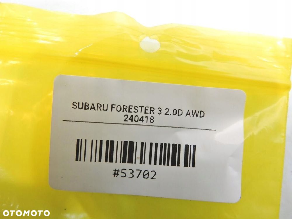 GNIAZDO AUX SUBARU FORESTER III - 4