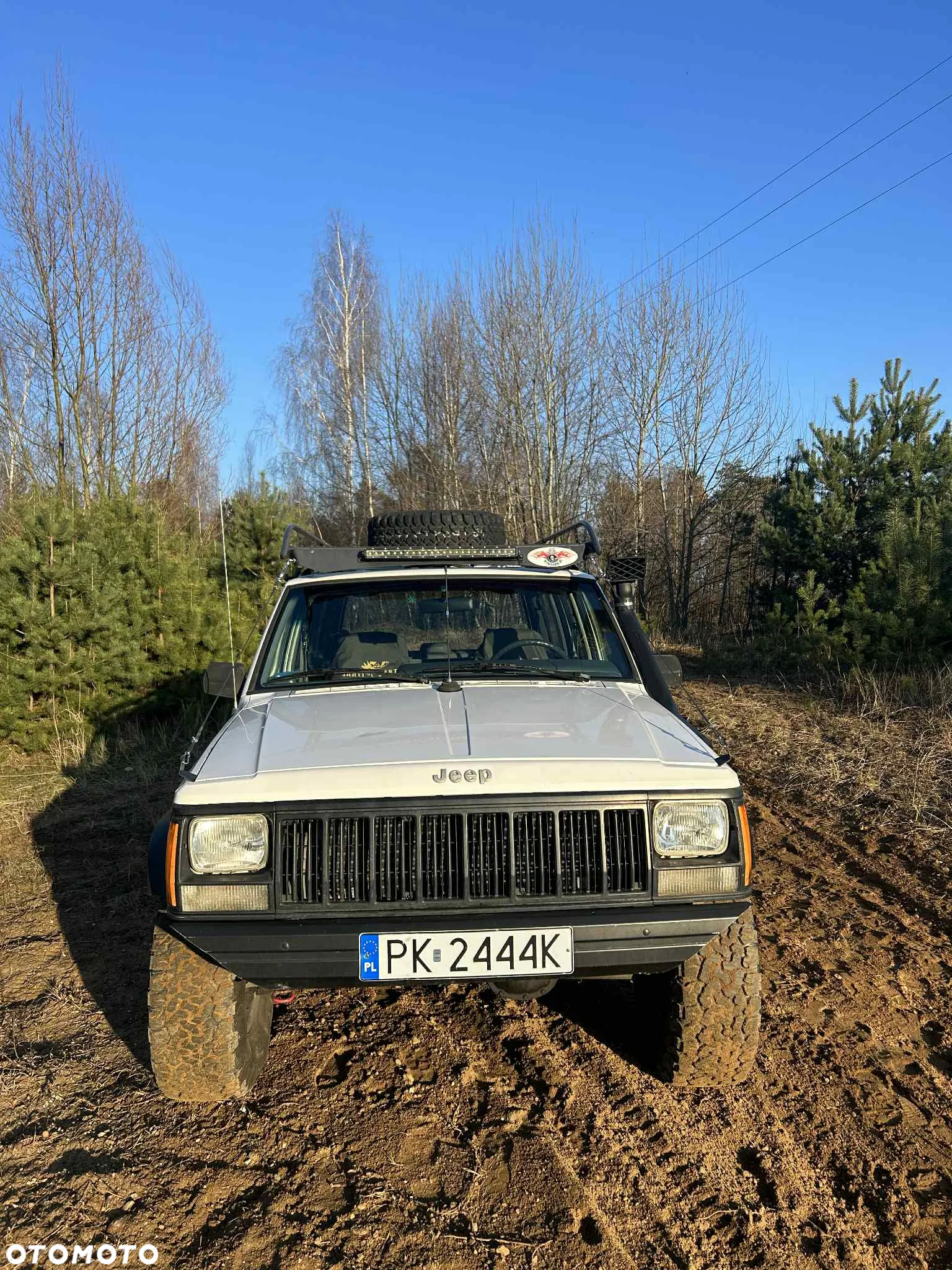 Jeep Cherokee 4.0 Sport - 3