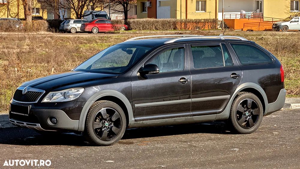 Skoda Octavia 2.0 TDI DPF Scout 4x4 - 3