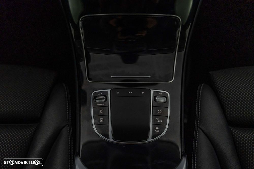 Mercedes-Benz GLC 300 e 4Matic - 26